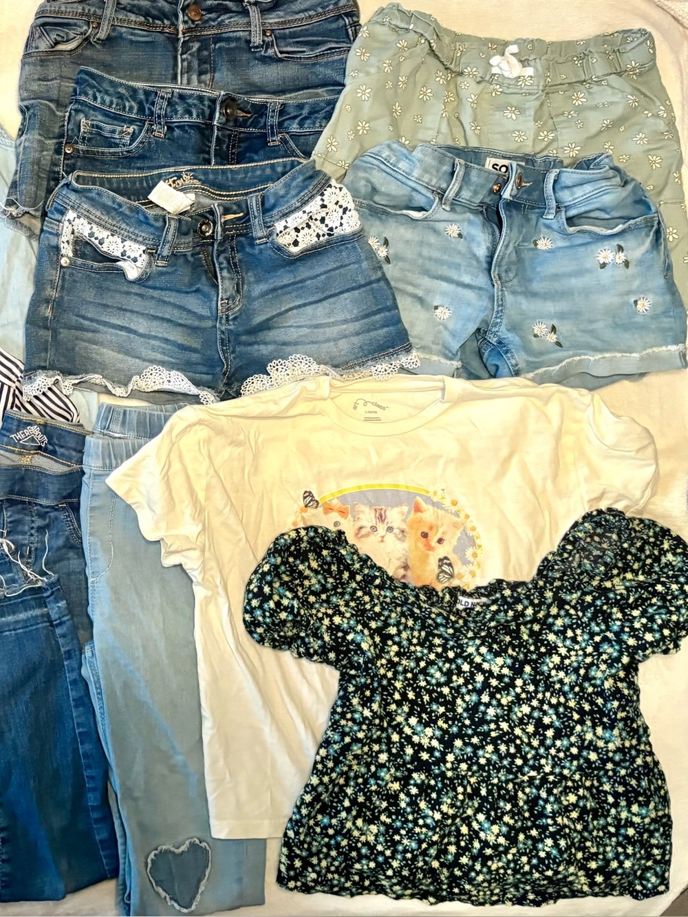 Cute boho 10/12 BTS Girls Mixed Tops & Bottoms Lot - Picture 3 of 4
